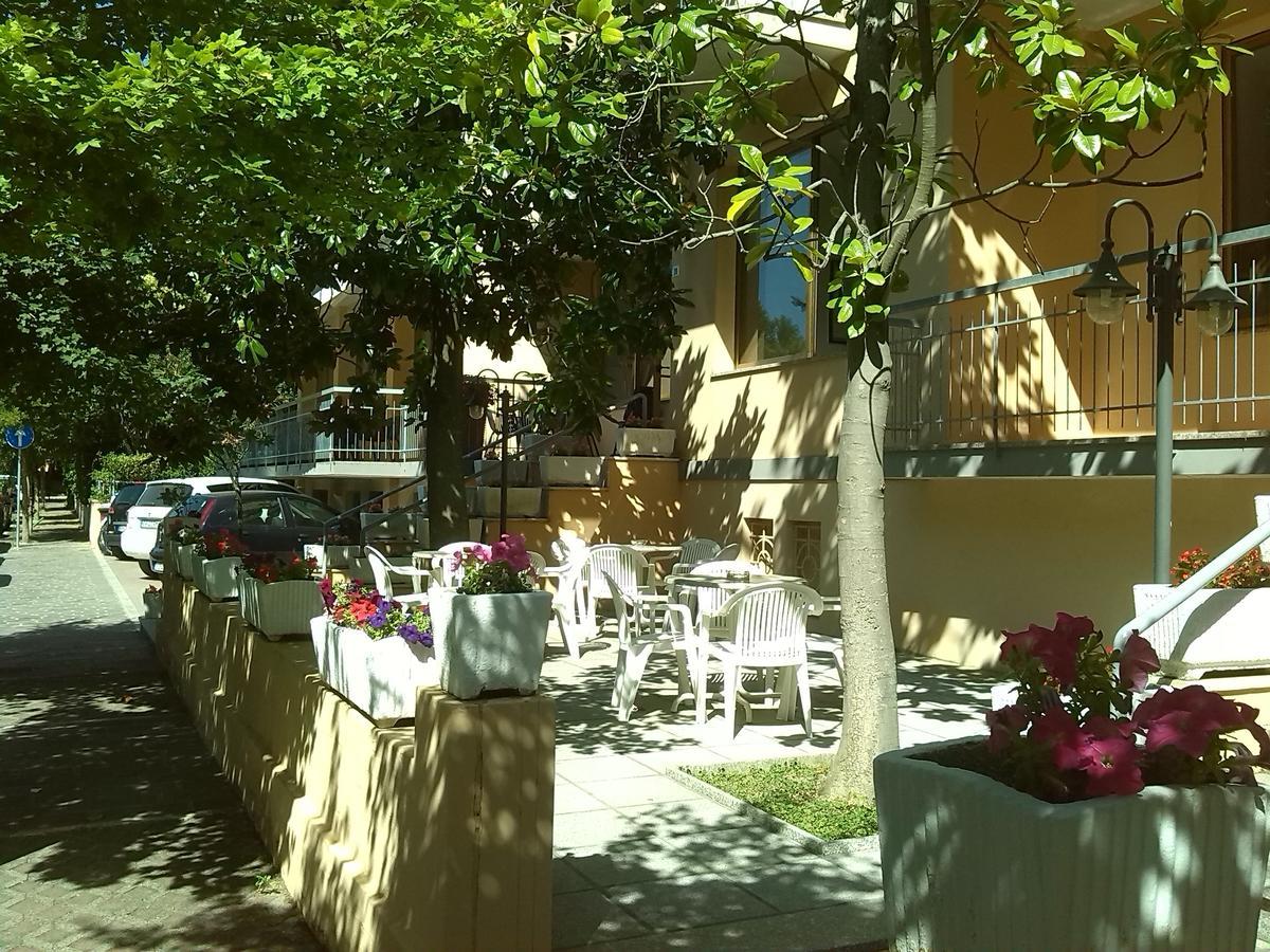 K2 Hotel Cattolica Exterior photo