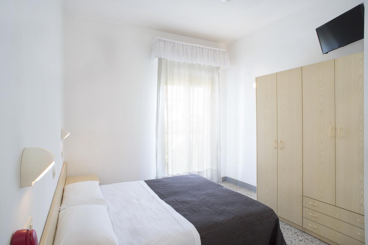 K2 Hotel Cattolica Exterior photo