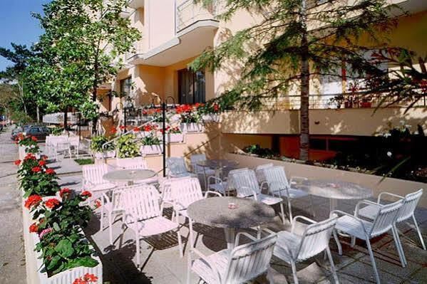 K2 Hotel Cattolica Exterior photo